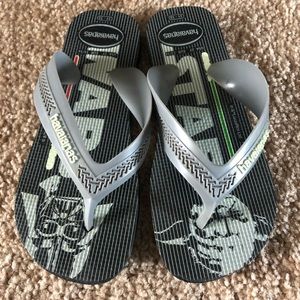❌SOLD❌ Boys Star Wars Havaianas